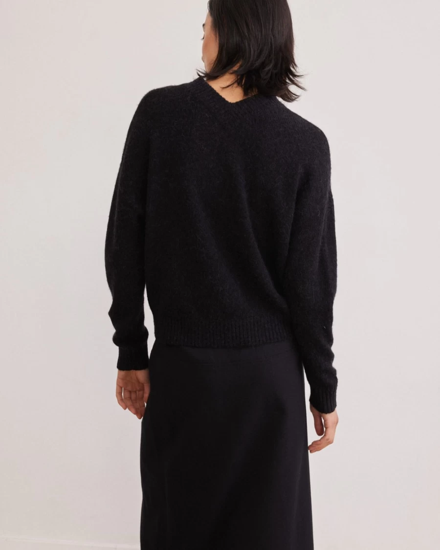 Rue Blanche Women's Alpa Pull 23H Charcoal Sweater
