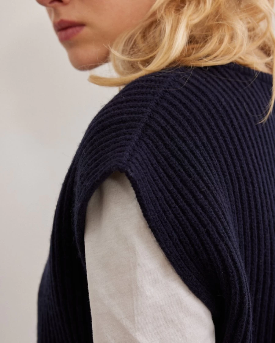 Rue Blanche Women's Shep Top 23H in Navy - Classic Navy Blue Blouse for Women
