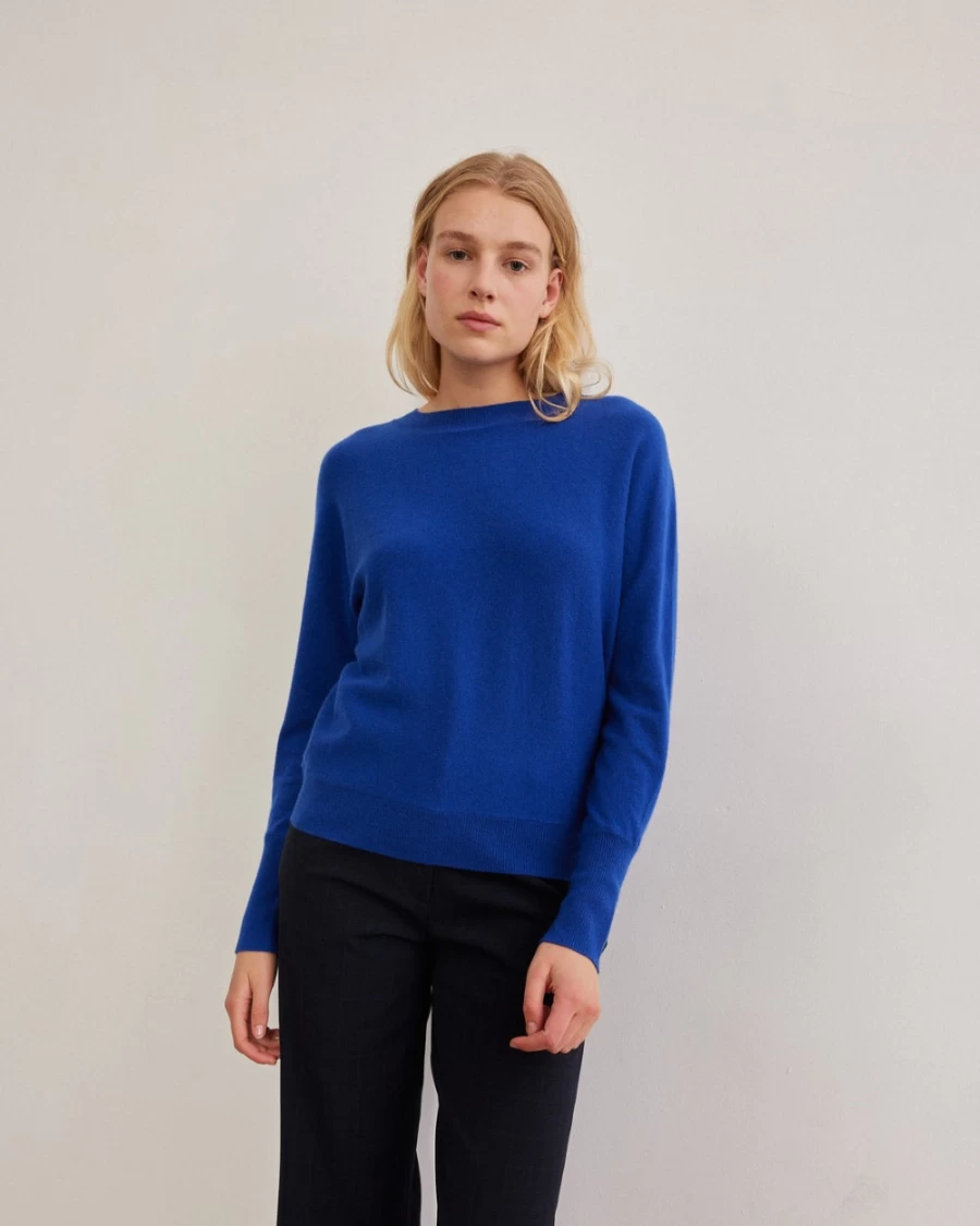 Rue Blanche Women's Lumina Pull 23A Cobalt Blue Top